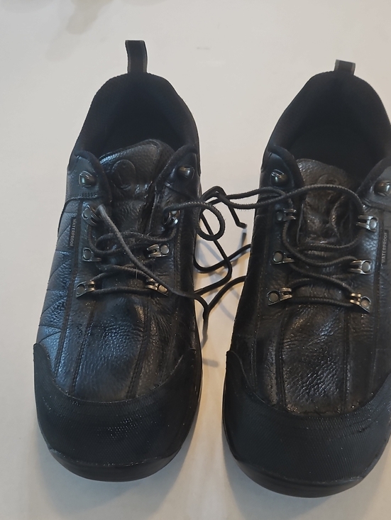 Orthofeet Other - Men's Black Athletic Lace-Up Trail Shoes
